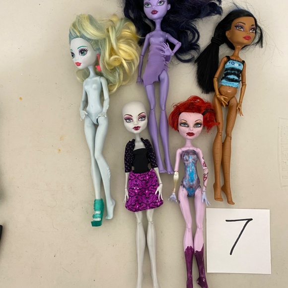 Monster High Doll Lot Used (5 Dolls) - Picture 12 of 12